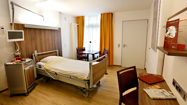 Komfortzimmer der Klinik für Gynäkologie und Geburtshilfe - Brustzentrum, Klinikum Vest, Paracelsus-Klinik Marl