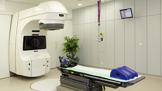 Untersuchungsraum der Radioonkologie und Strahlentherapie